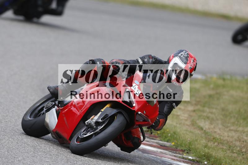 /19 26.05.2025 FREERIDE Training ADR/Gruppe M/45